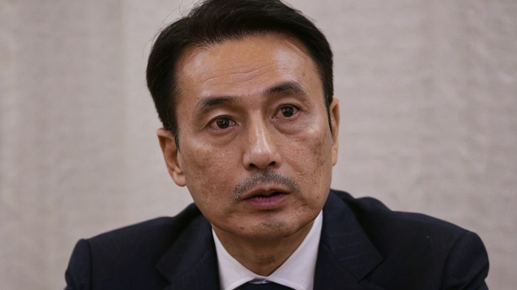 娱乐圈里双男主秘密曝光让粉丝心跳加速，明星八卦带来反差体验