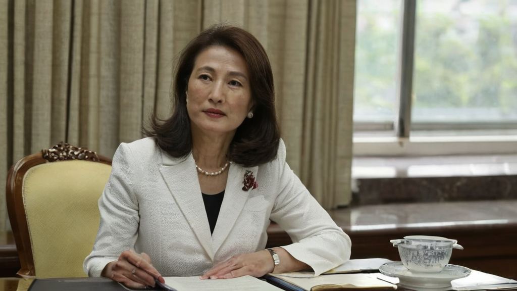 探索无限精彩内容新体验娱乐圈八卦达人揭秘幕后大佬的吃瓜方式与公司影响