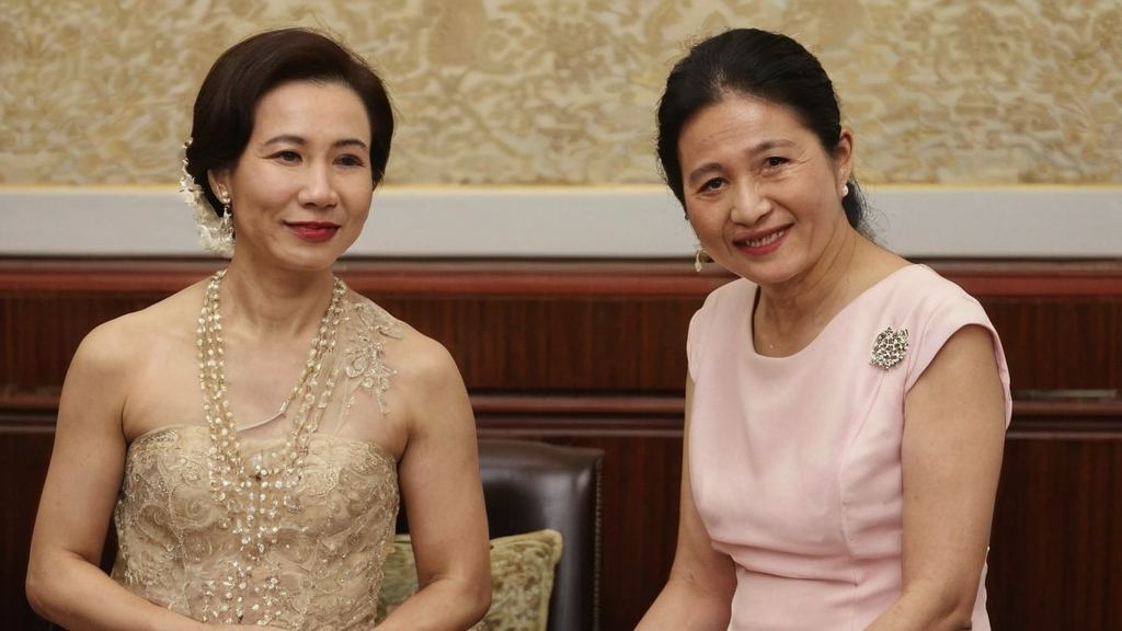 娱乐吃瓜号配音轻松打造吸睛内容结合99国产情侣浪漫瞬间引发热议